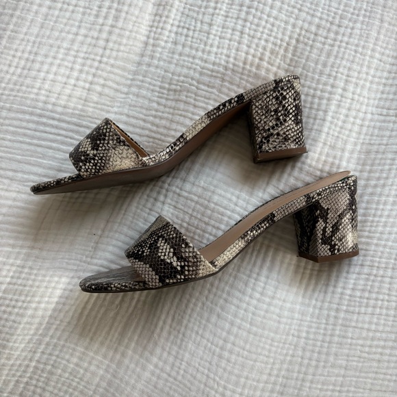 Who What Where Snakeskin Block Heel Sandal - Picture 3 of 7